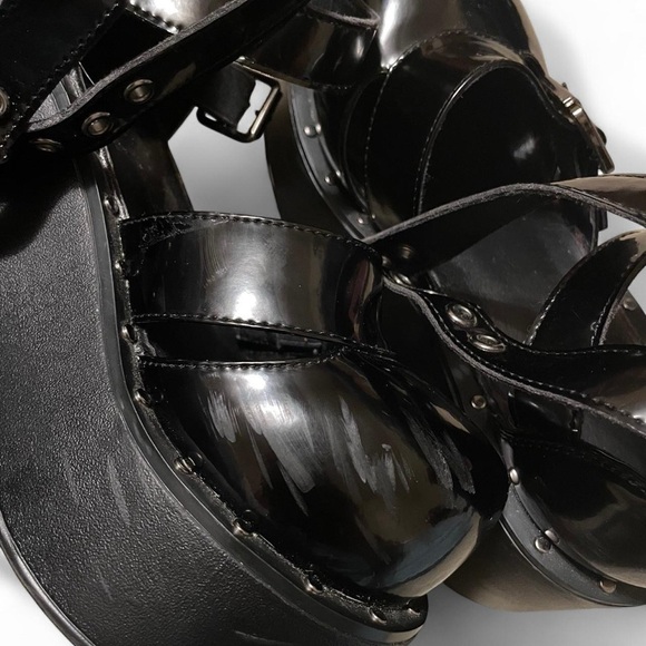 Black Platform Buckle Shoes - Picture 4 of 4